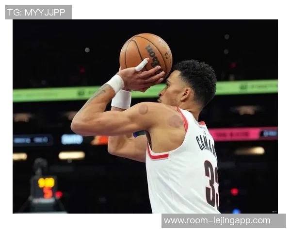 卡马拉实力大增成为众人瞩目的明星球员展现超凡表现